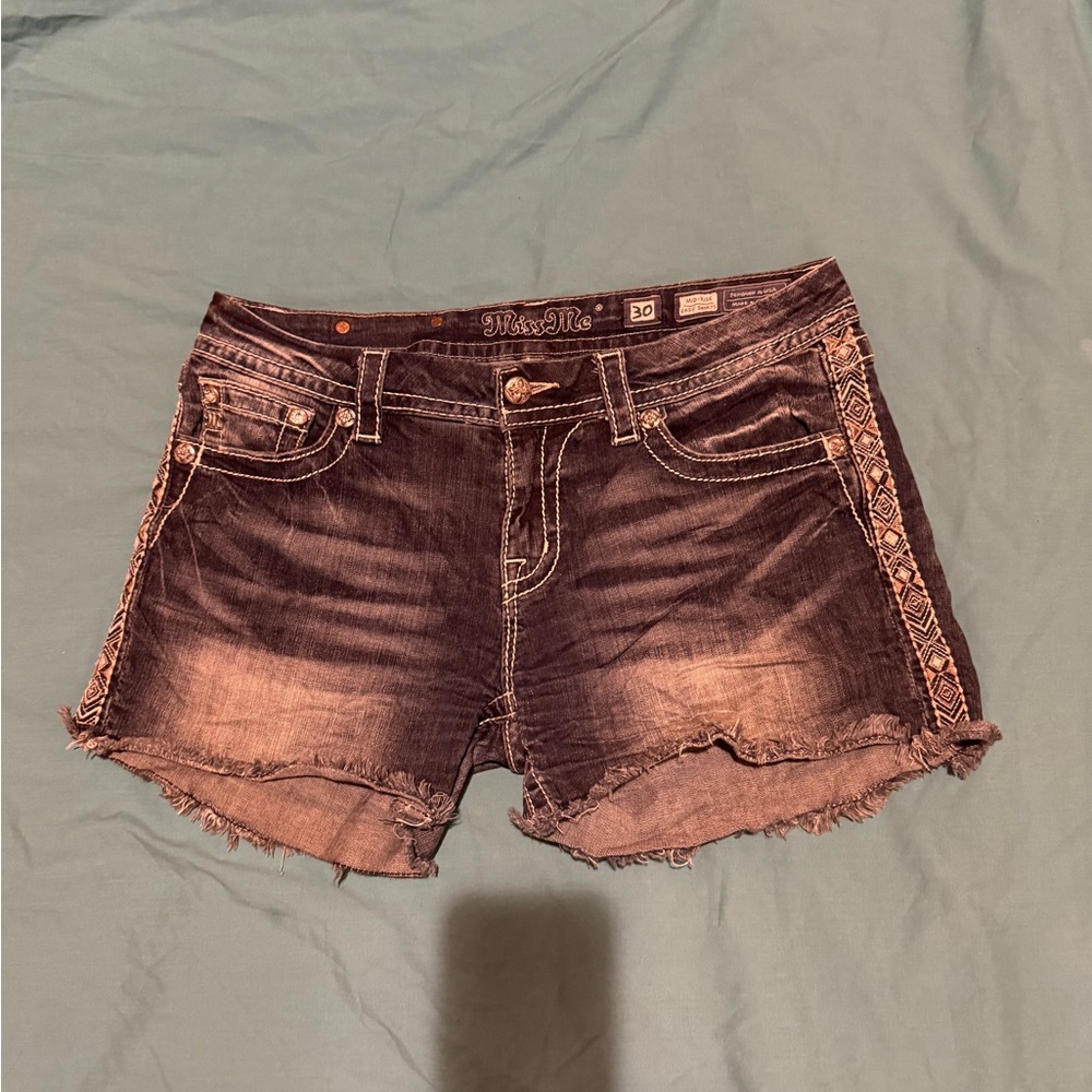 Miss me jeans cut off shorts size 30